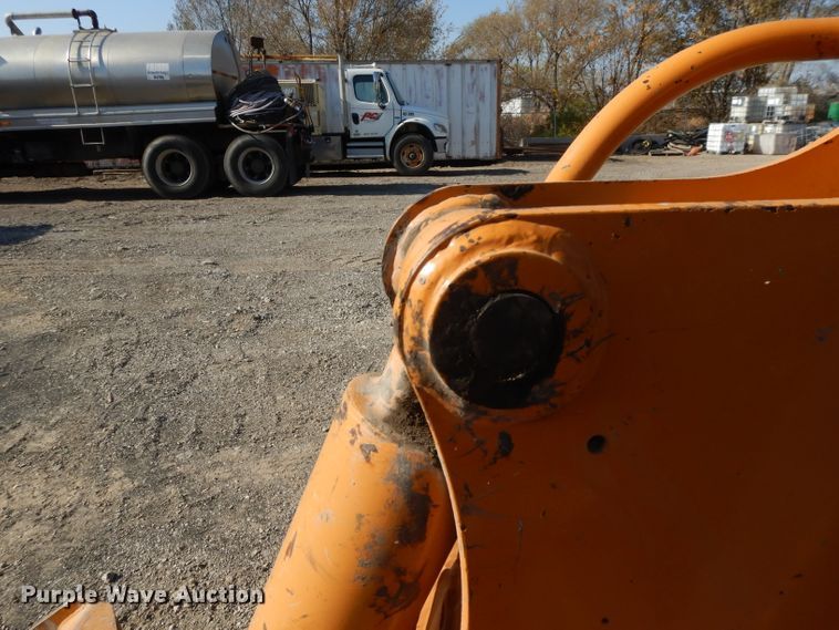 image for item DH3489 Case 465 Series 3  skid steer loader