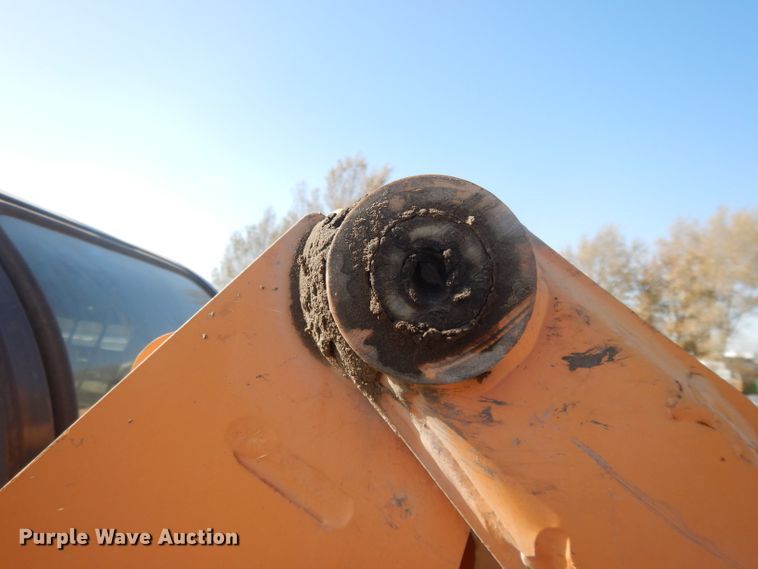 image for item DH3489 Case 465 Series 3  skid steer loader