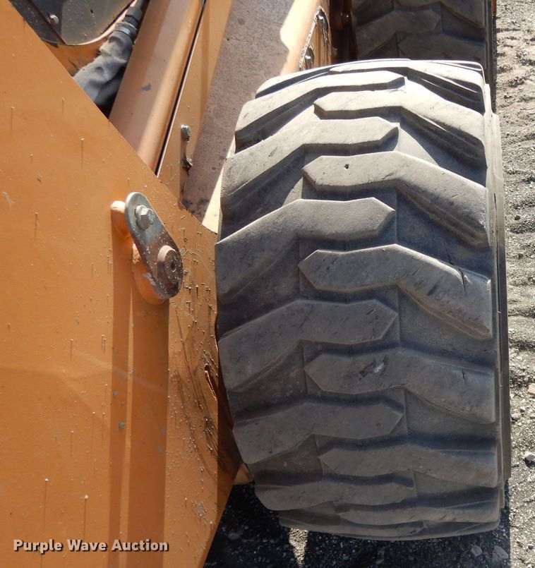 image for item DH3489 Case 465 Series 3  skid steer loader