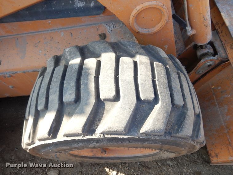 image for item DH3491 Case 465  skid steer loader