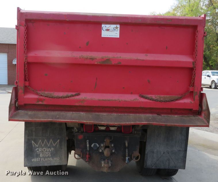 image for item DH3977 1995 International 4900  dump truck