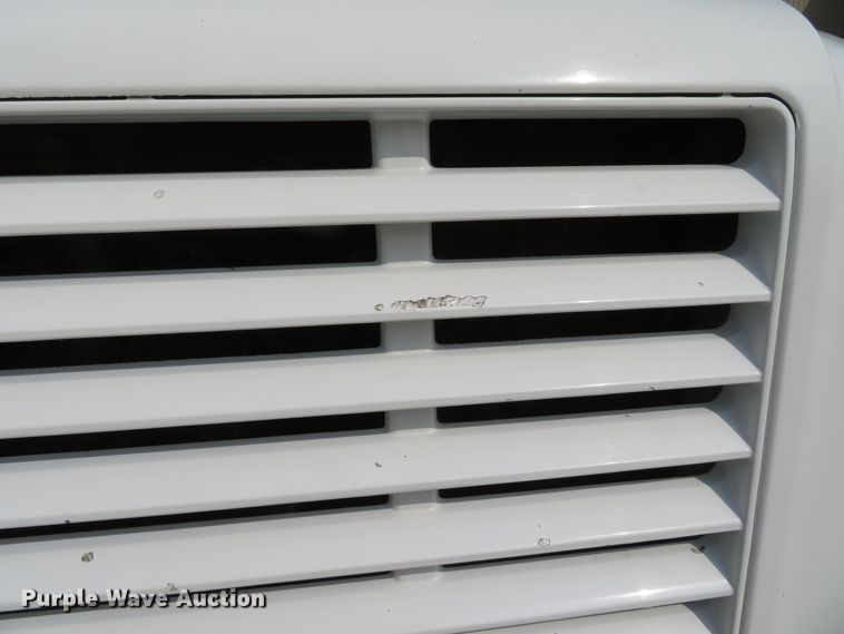 image for item DH3977 1995 International 4900  dump truck