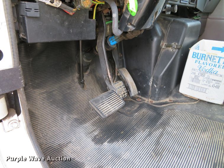 image for item DH3977 1995 International 4900  dump truck