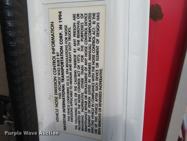 image for item DH3977 1995 International 4900  dump truck