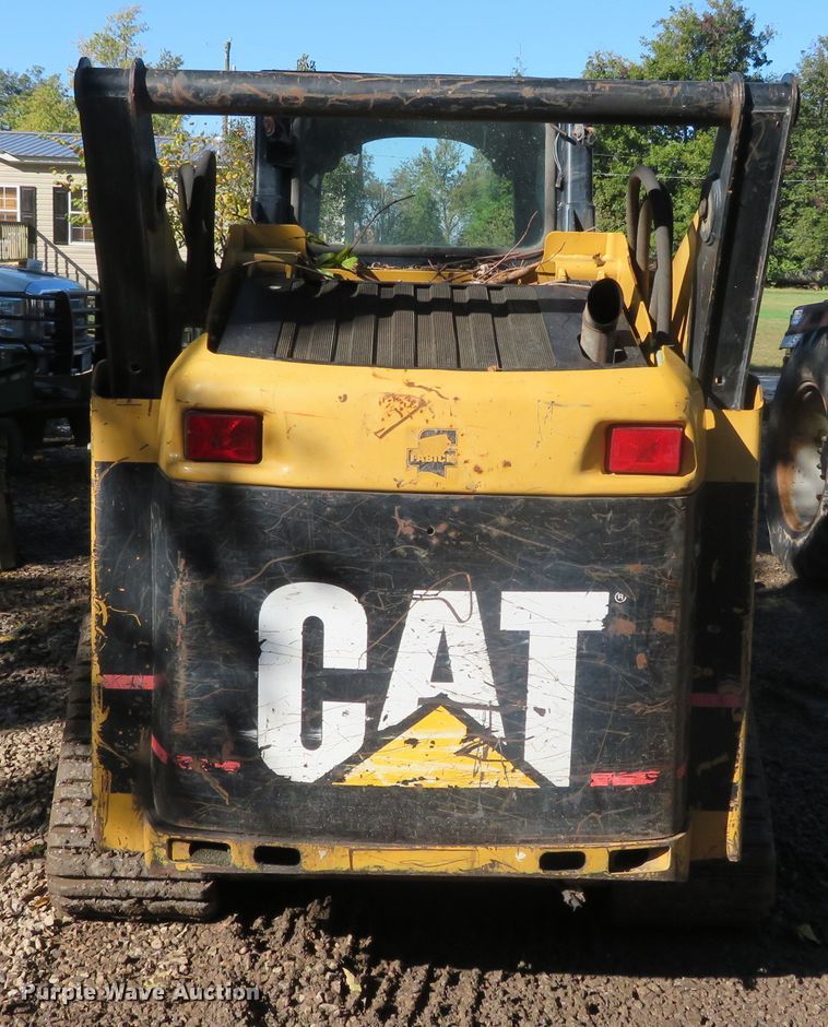 image for item DH3985 2005 Caterpillar 257B  tracked skid steer loader