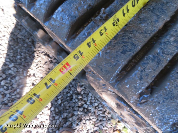 image for item DH3985 2005 Caterpillar 257B  tracked skid steer loader