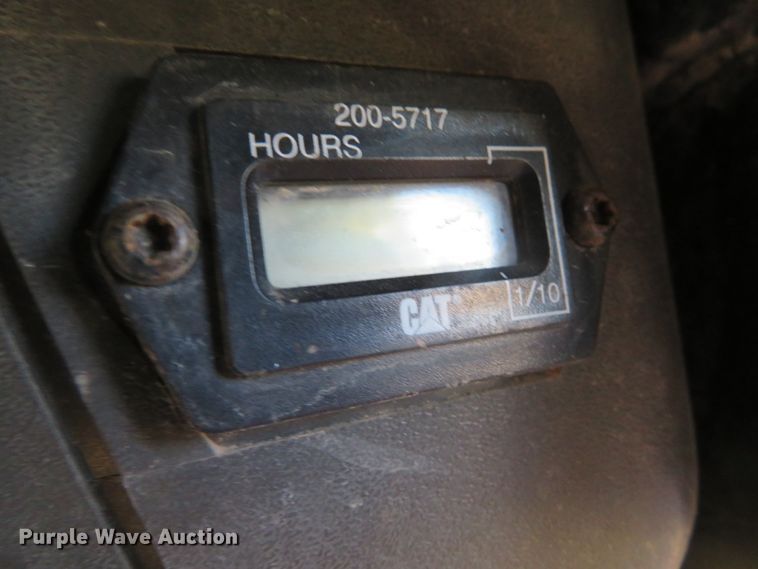 image for item DH3985 2005 Caterpillar 257B  tracked skid steer loader