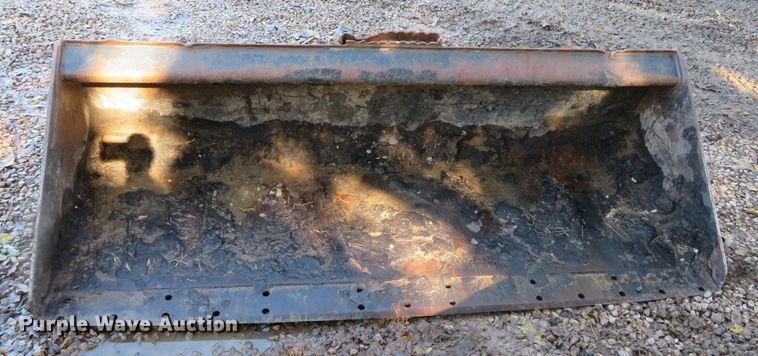 image for item DH3987 Caterpillar 73"W low profile skid steer bucket