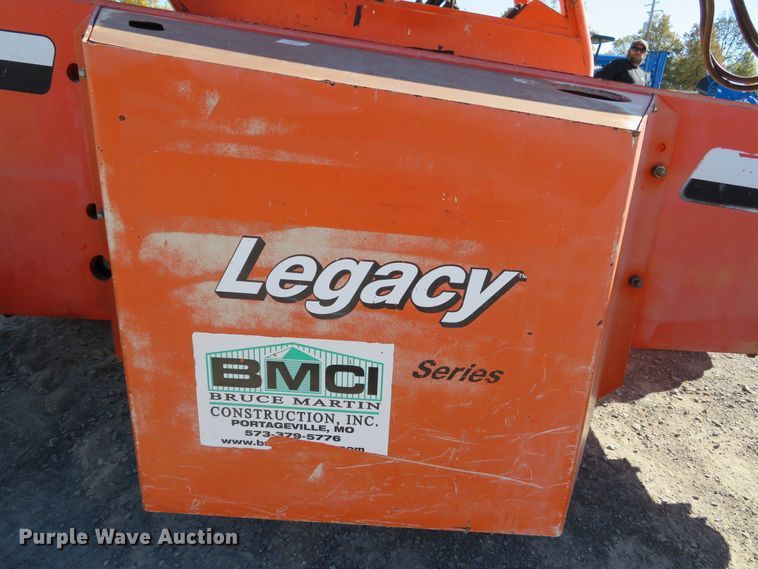 image for item DH3998 2003 SkyTrak 6042  telehandler