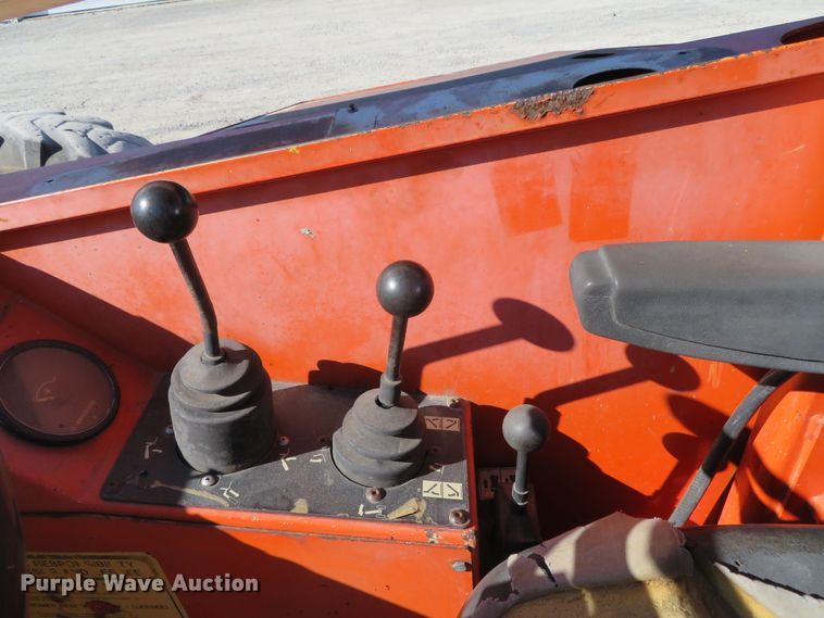 image for item DH3998 2003 SkyTrak 6042  telehandler