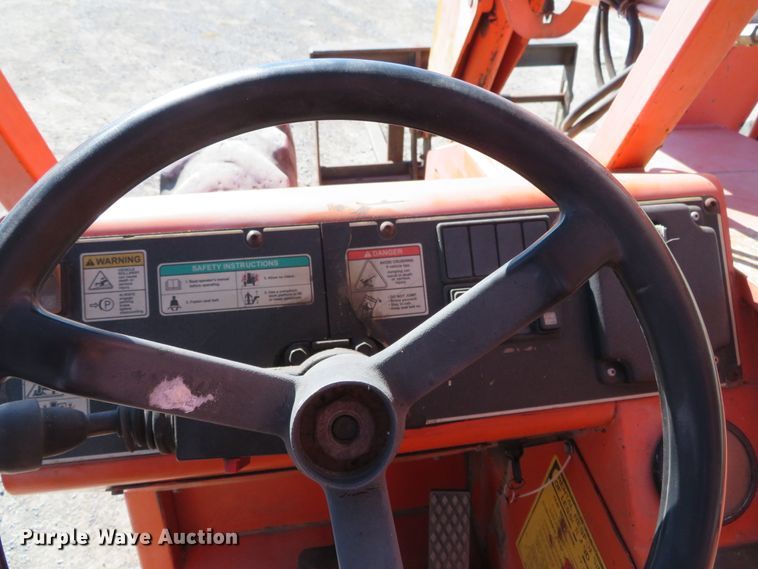 image for item DH3998 2003 SkyTrak 6042  telehandler