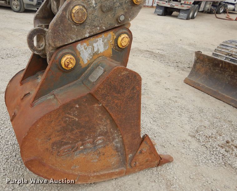 image for item DH7019 2005 Komatsu PC138USLC-2  excavator