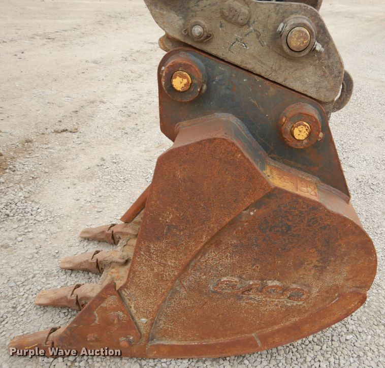 image for item DH7019 2005 Komatsu PC138USLC-2  excavator