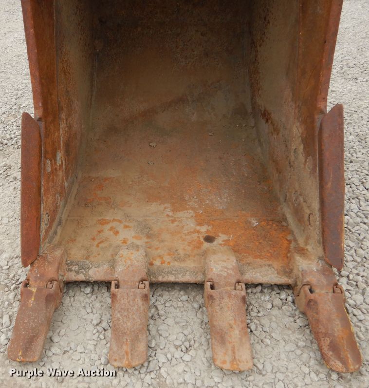 image for item DH7019 2005 Komatsu PC138USLC-2  excavator