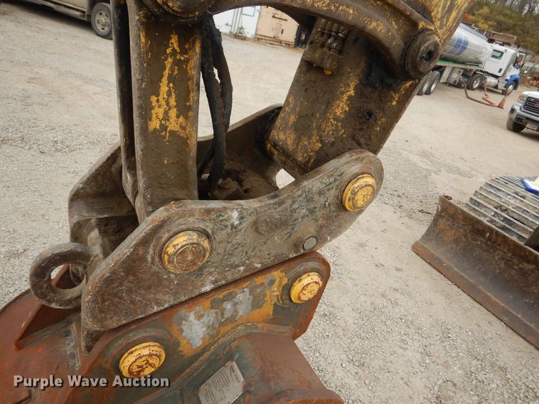 image for item DH7019 2005 Komatsu PC138USLC-2  excavator