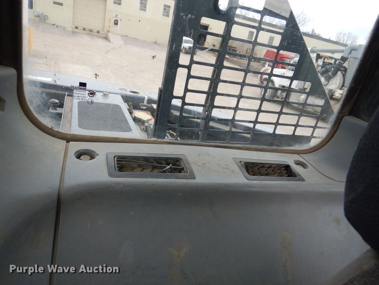 image for item DH7019 2005 Komatsu PC138USLC-2  excavator