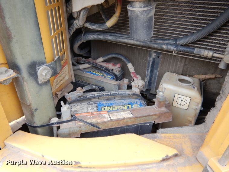 image for item DH7019 2005 Komatsu PC138USLC-2  excavator