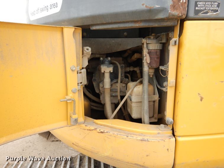 image for item DH7019 2005 Komatsu PC138USLC-2  excavator