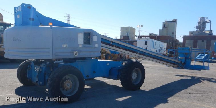 image for item DI1011 2004 Genie S80  boom lift