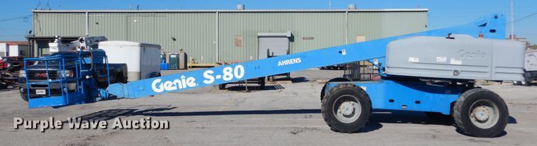 image for item DI1011 2004 Genie S80  boom lift