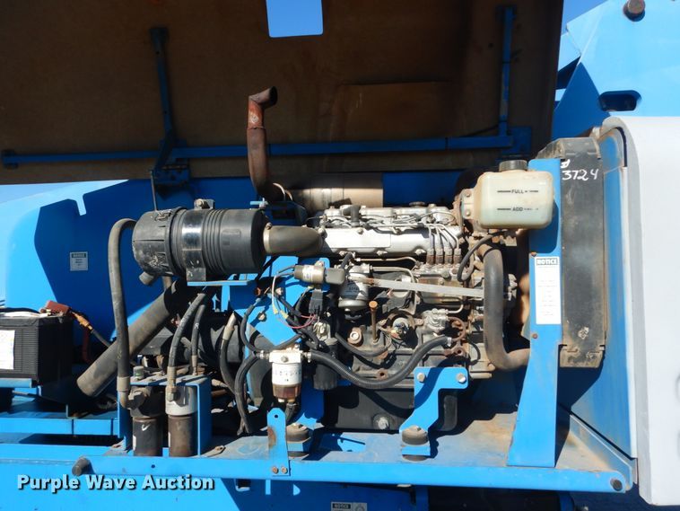 image for item DI1011 2004 Genie S80  boom lift