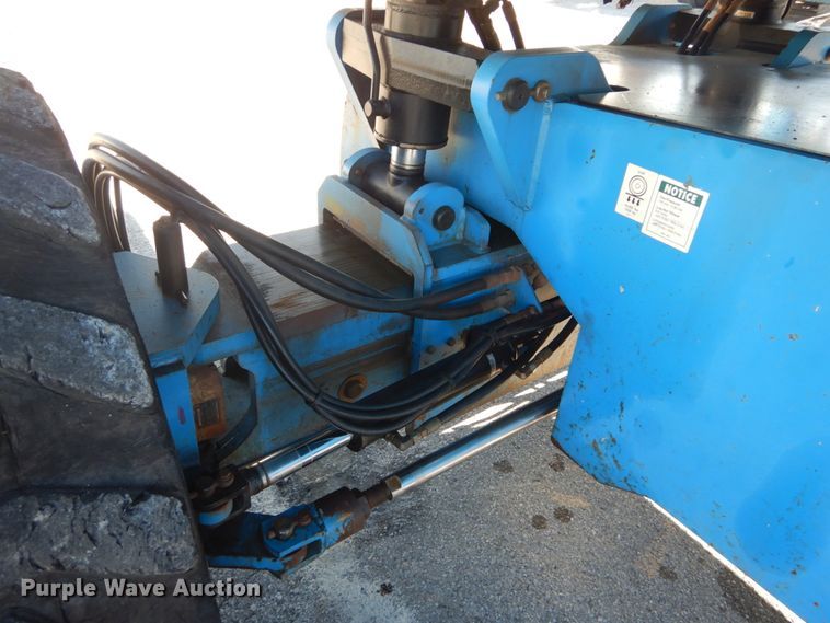 image for item DI1011 2004 Genie S80  boom lift