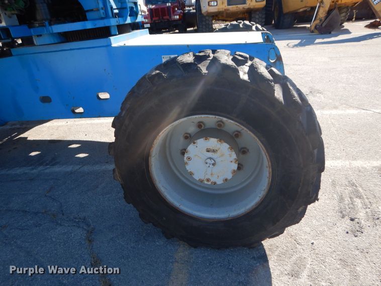 image for item DI1011 2004 Genie S80  boom lift