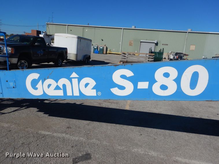 image for item DI1011 2004 Genie S80  boom lift