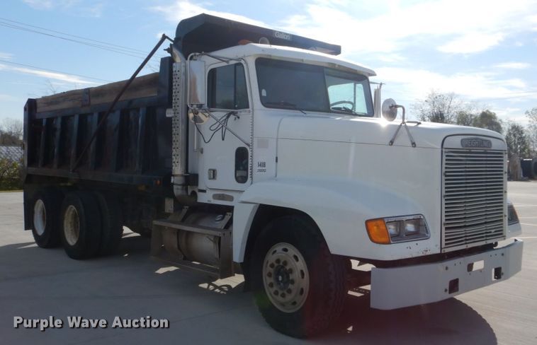 image for item DI1017 1993 Freightliner FLD  dump truck