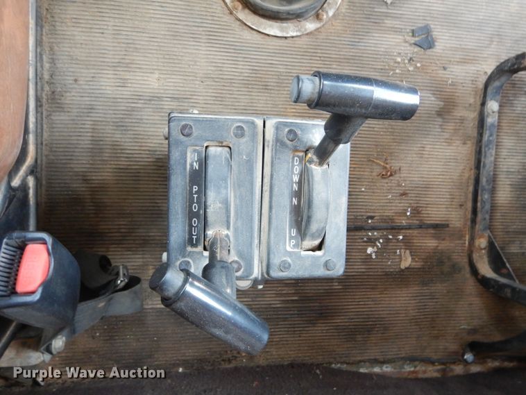 image for item DI1017 1993 Freightliner FLD  dump truck