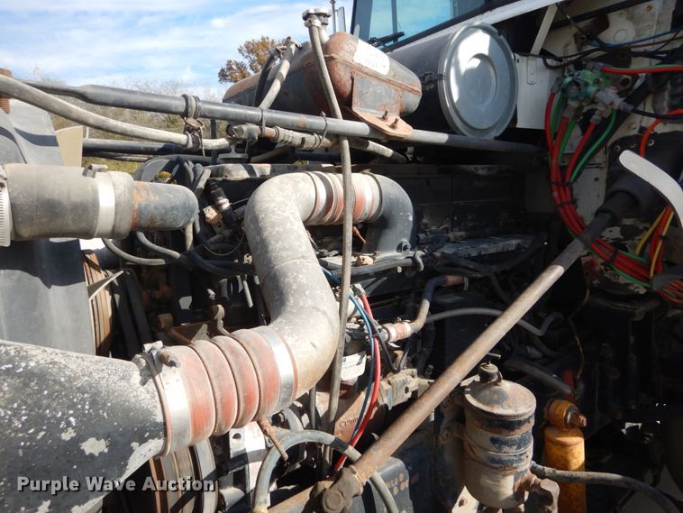 image for item DI1017 1993 Freightliner FLD  dump truck