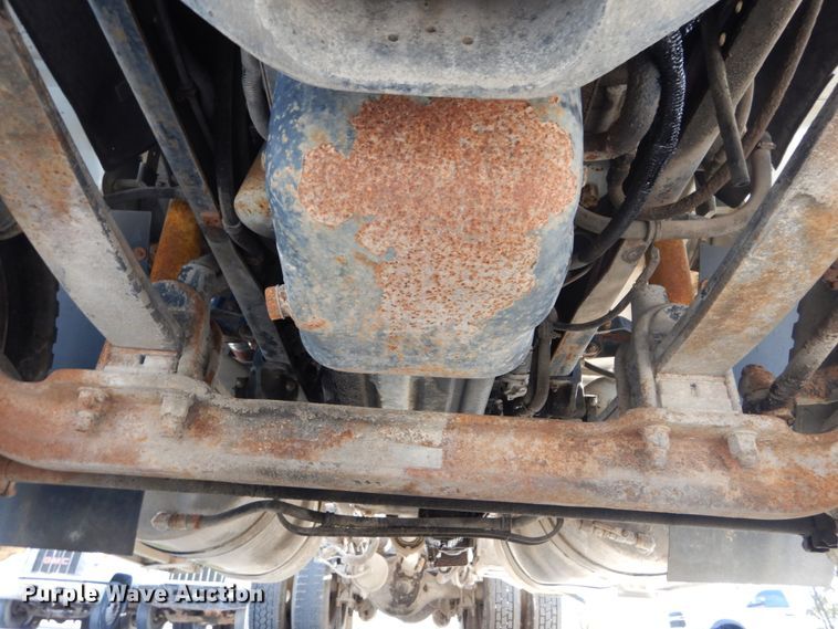 image for item DI1017 1993 Freightliner FLD  dump truck