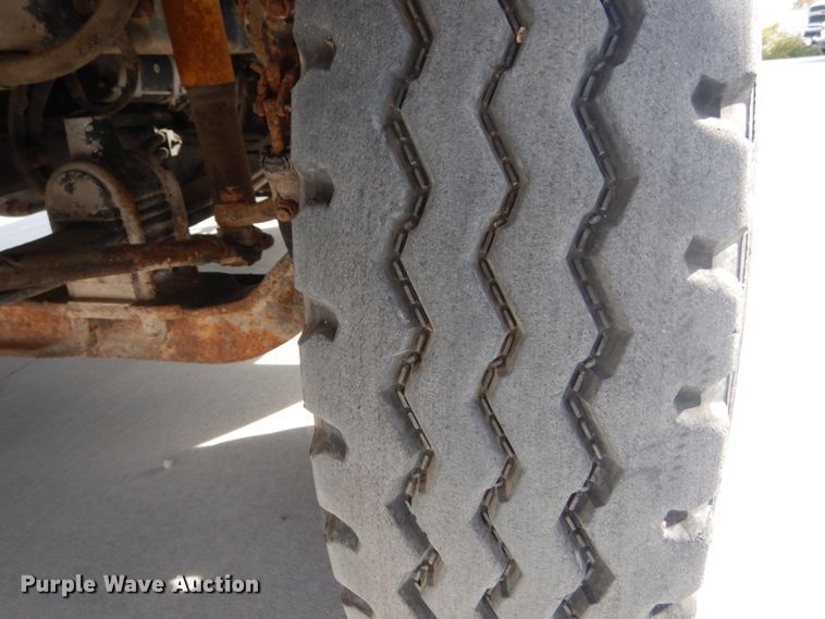 image for item DI1017 1993 Freightliner FLD  dump truck