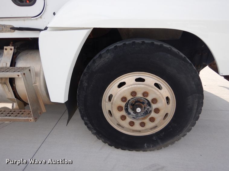 image for item DI1017 1993 Freightliner FLD  dump truck