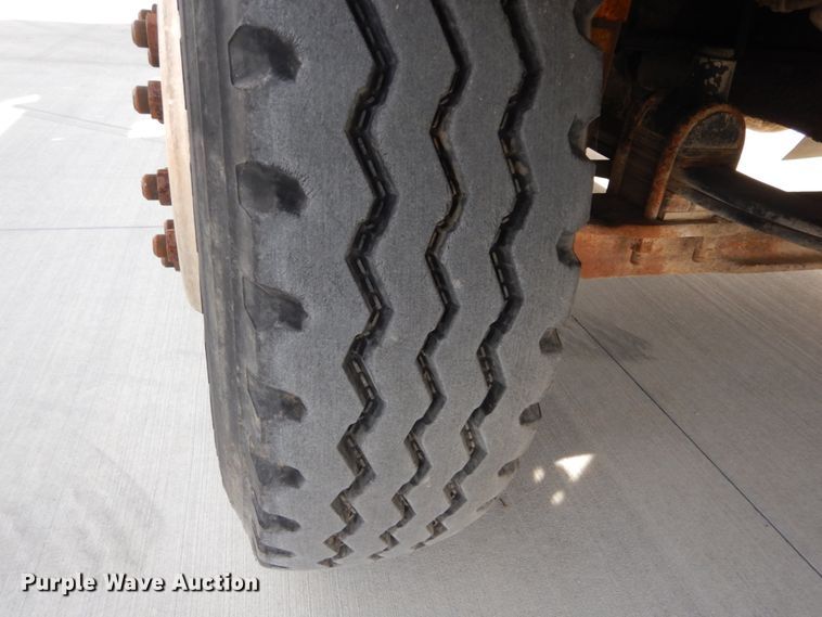 image for item DI1017 1993 Freightliner FLD  dump truck