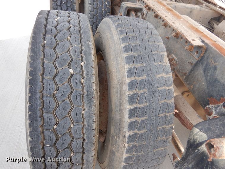 image for item DI1017 1993 Freightliner FLD  dump truck