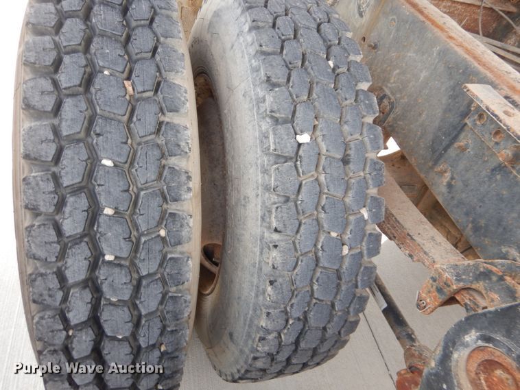 image for item DI1017 1993 Freightliner FLD  dump truck