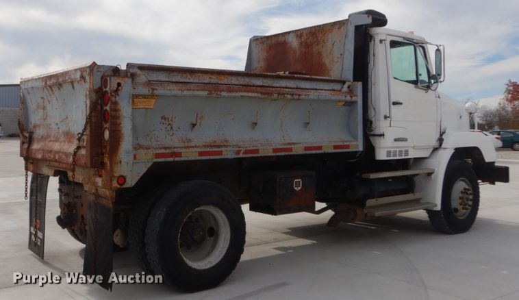 image for item DI1024 1987 Freightliner FLC  dump truck