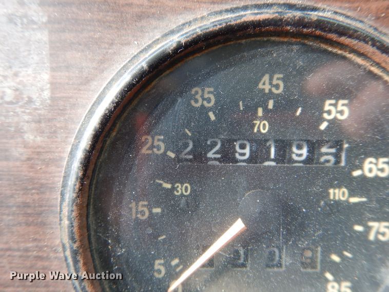 image for item DI1024 1987 Freightliner FLC  dump truck