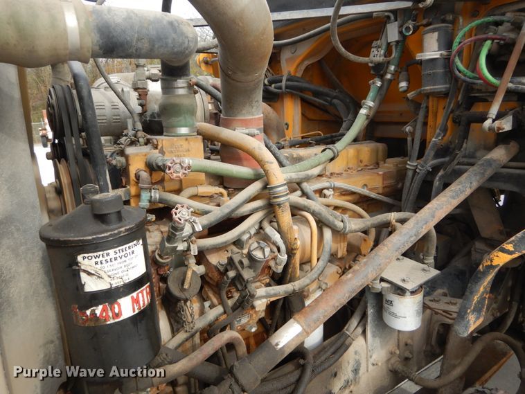 image for item DI1024 1987 Freightliner FLC  dump truck