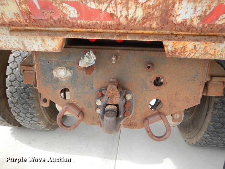 image for item DI1024 1987 Freightliner FLC  dump truck