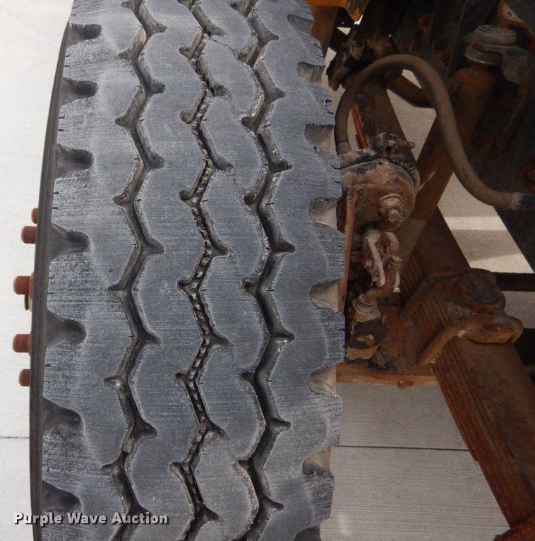 image for item DI1024 1987 Freightliner FLC  dump truck