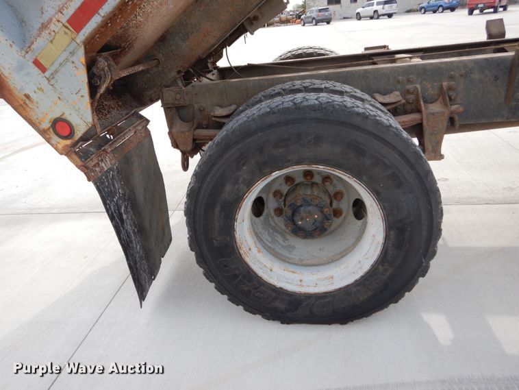 image for item DI1024 1987 Freightliner FLC  dump truck