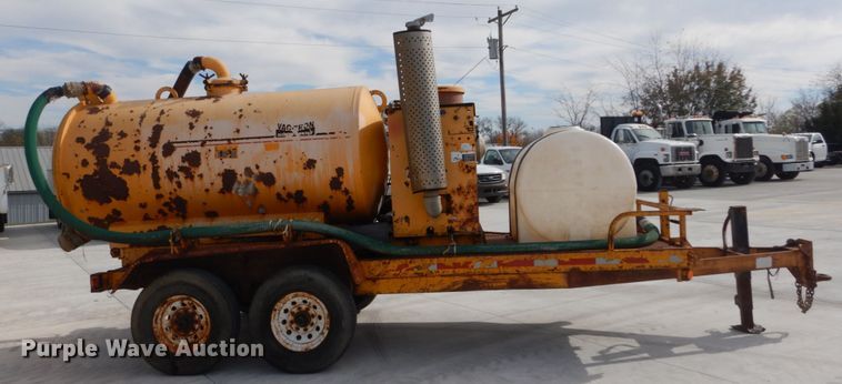 image for item DI1027 Vactron PMD-00 vacuum excavator