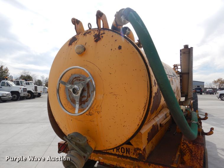image for item DI1027 Vactron PMD-00 vacuum excavator