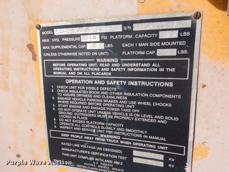 image for item DI1032 John Deere 440 skidder with boom