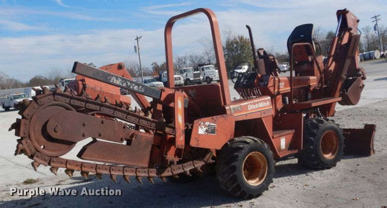 image for item DI1033 1988 Ditch Witch 5010  trencher