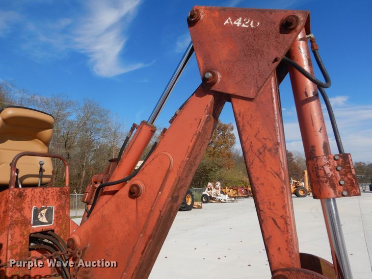 image for item DI1033 1988 Ditch Witch 5010  trencher