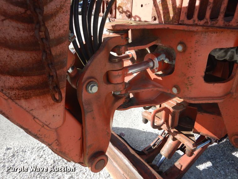 image for item DI1033 1988 Ditch Witch 5010  trencher