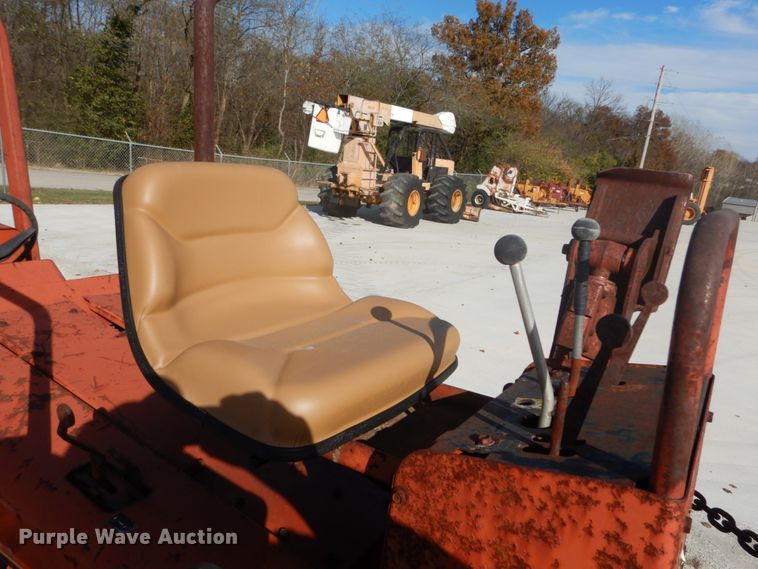 image for item DI1033 1988 Ditch Witch 5010  trencher